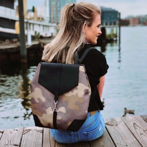Stella & Dot Ava Camo Backpack - Picture 9 of 9